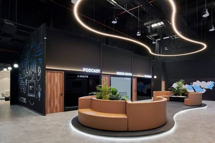 Modernized office and retail interior fit-out